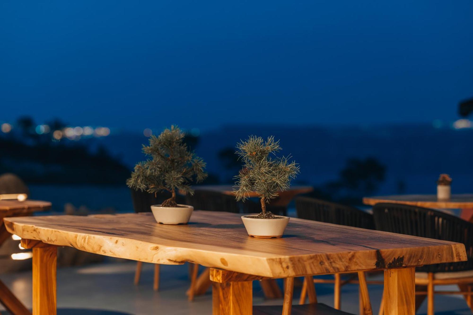 Divino Caldera Hotel Akrotiri  Exterior photo